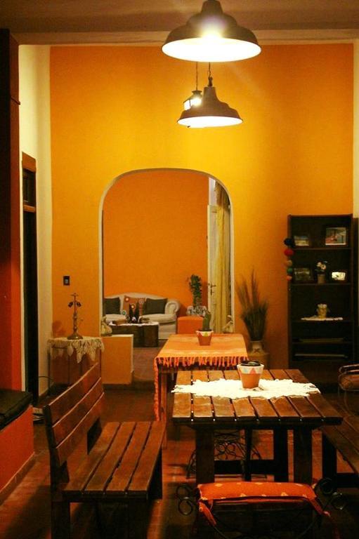 Gute Nacht Hostel La Rioja Exteriör bild